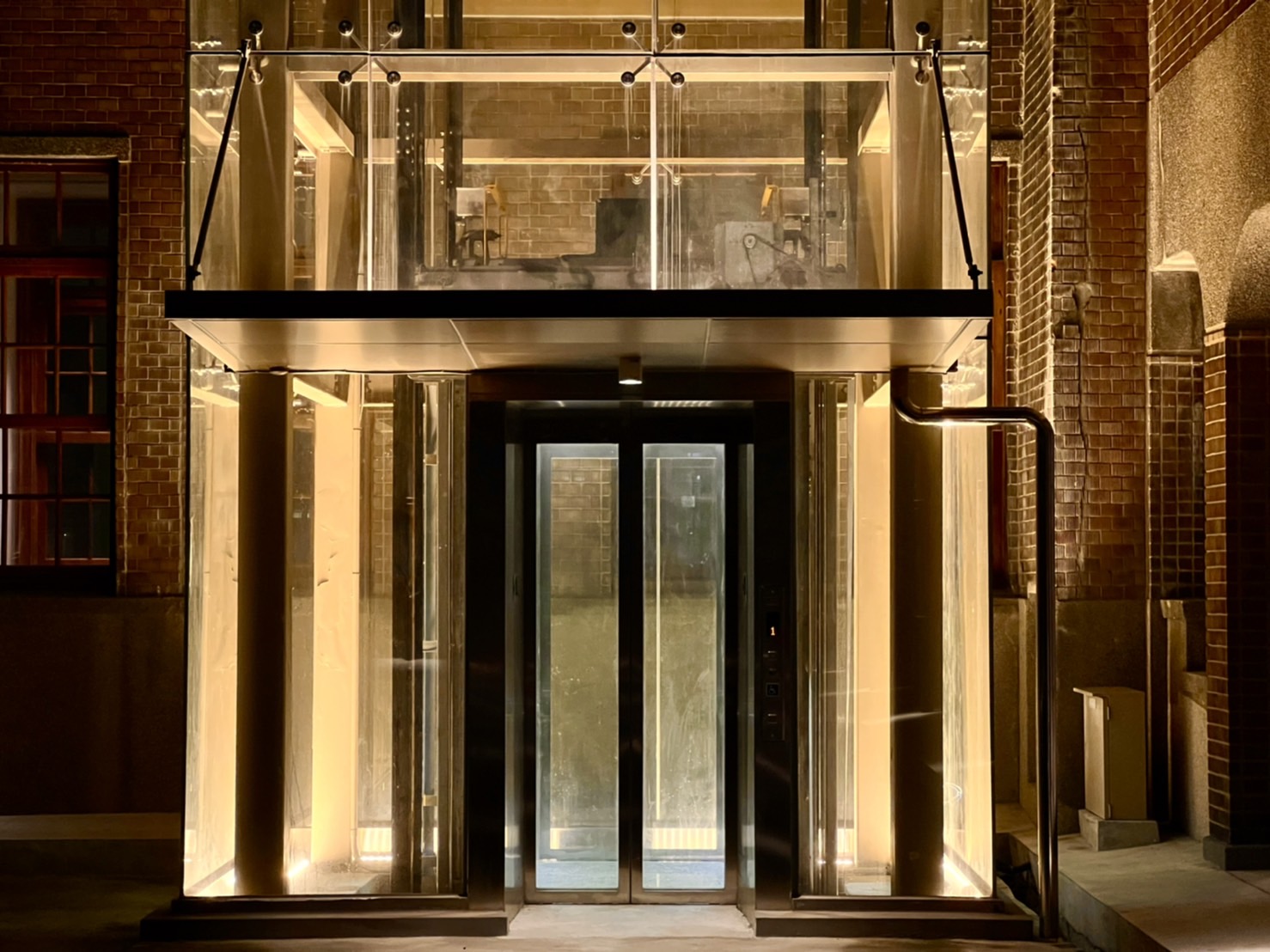 基隆漁會正濱大樓<span>keelung historic monuments</span>