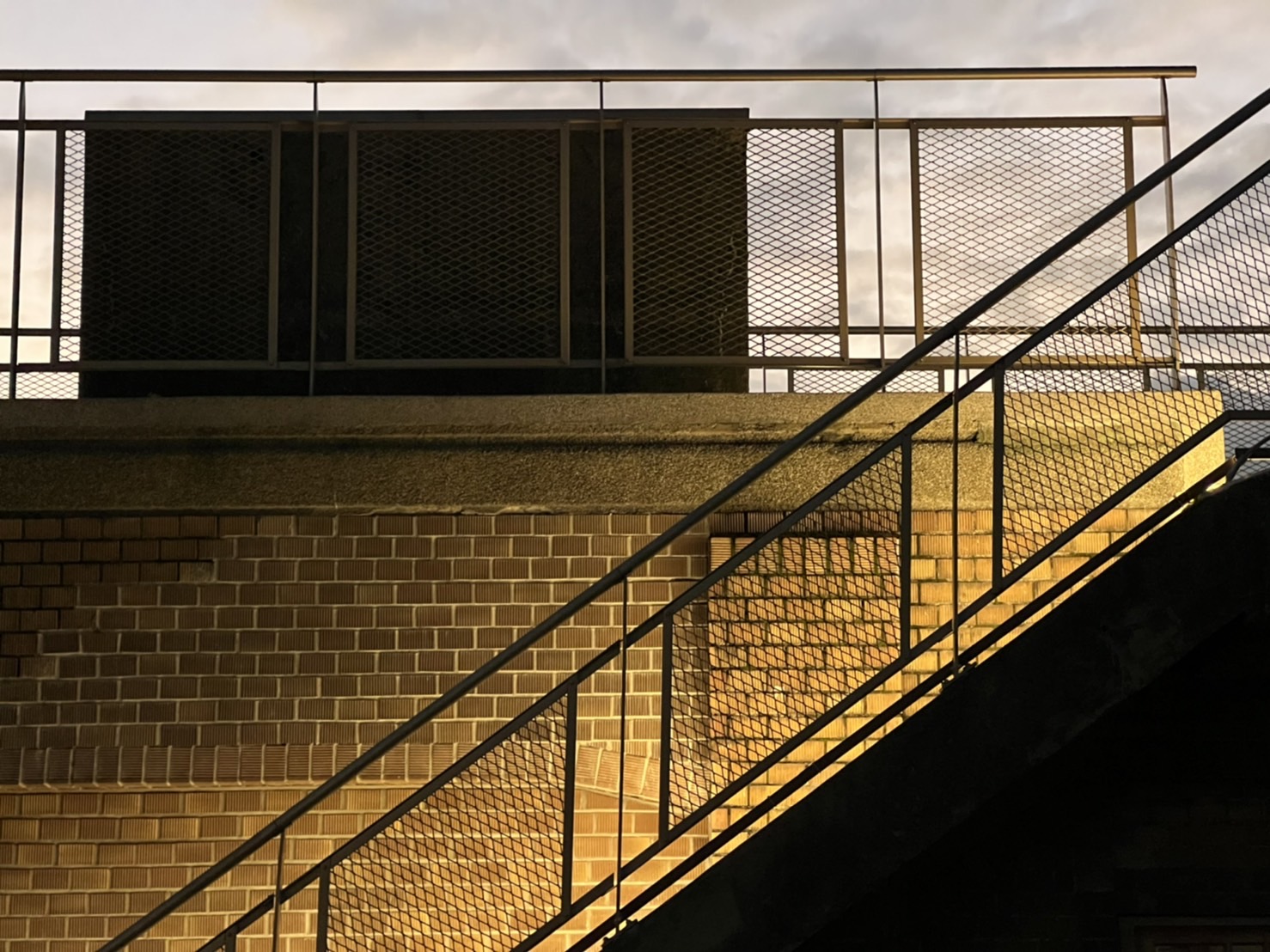 基隆漁會正濱大樓<span>keelung historic monuments</span>