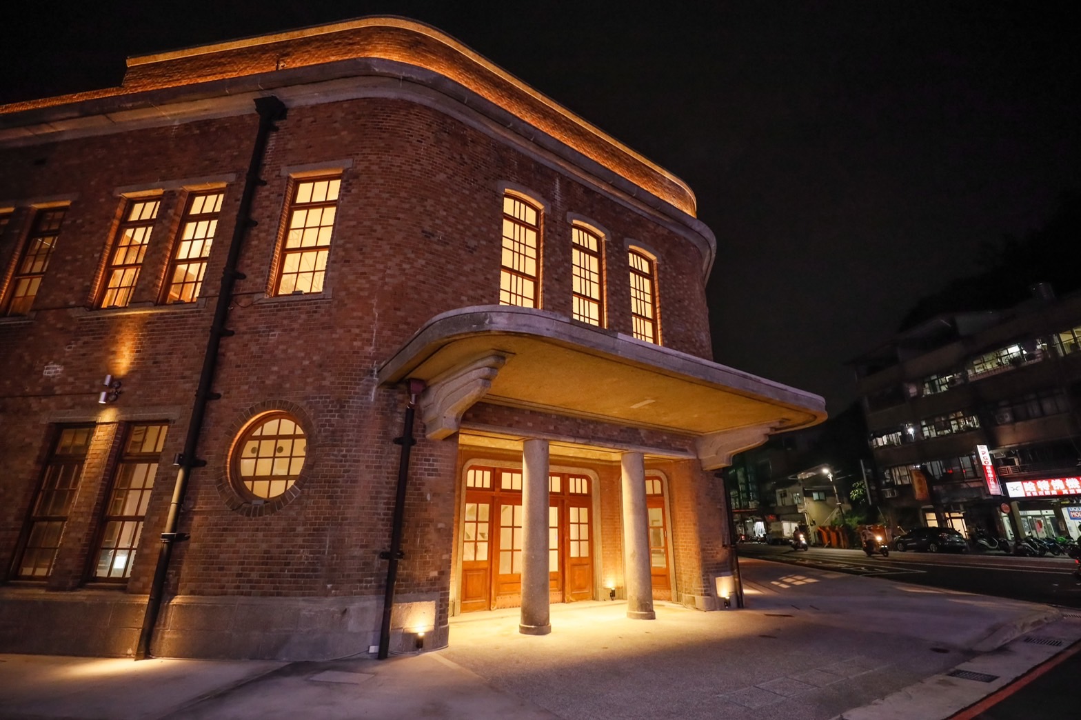 基隆漁會正濱大樓<span>keelung historic monuments</span>