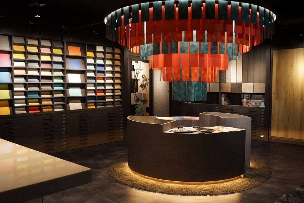 群群地毯展示中心<span>Chinchin Carpet Exhibition Center</span>