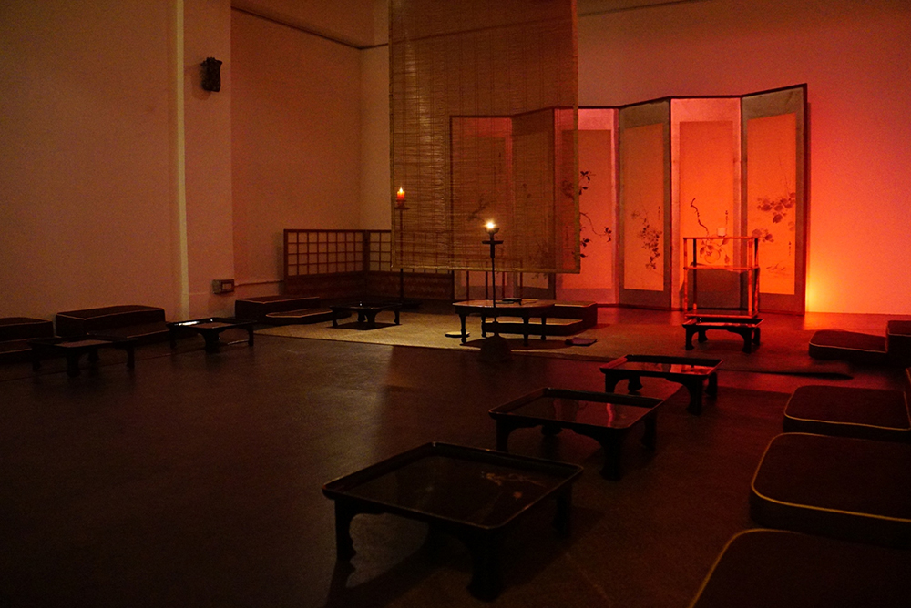 夜光下的茶席<span>Tea ceremony under the moonlight</span>