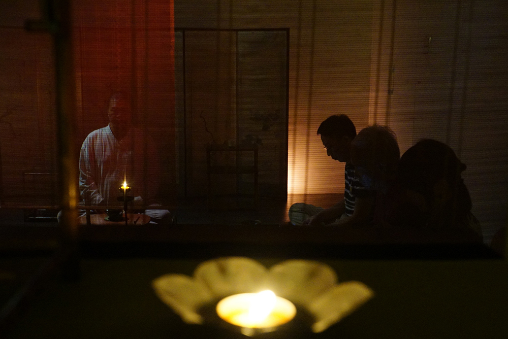 夜光下的茶席<span>Tea ceremony under the moonlight</span>