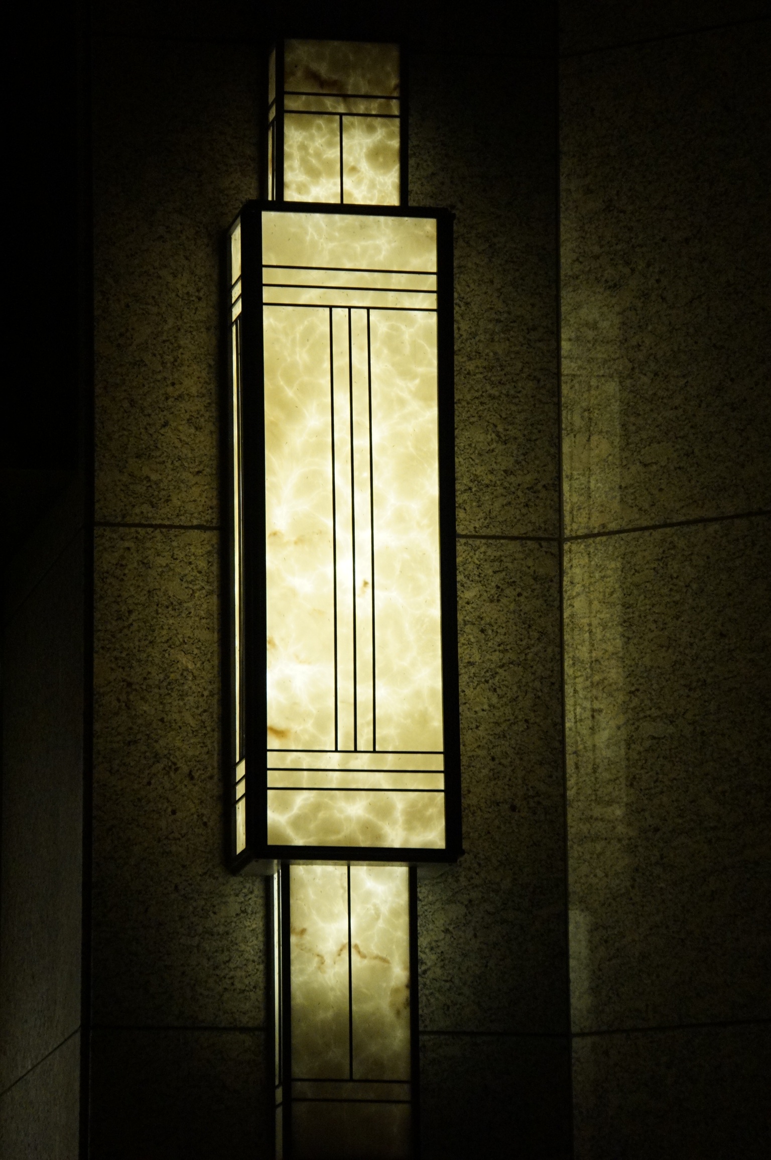 皇翔百老匯<span>Huang Hsiang Broadway</span>
