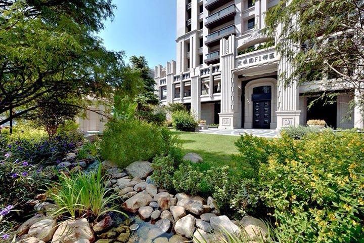 雙橡園F1特區<span>Twin Oaks F1</span>