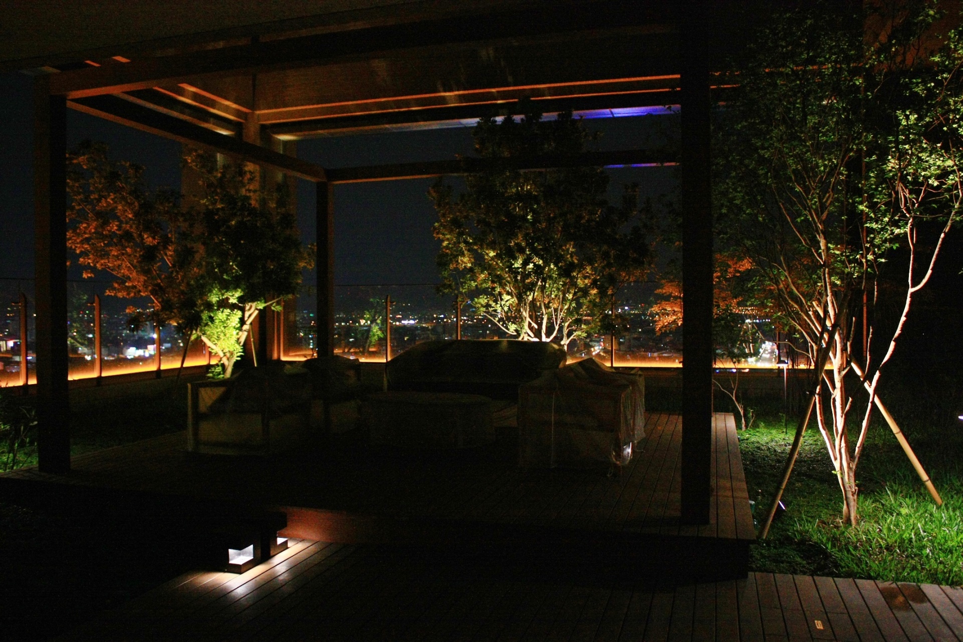 陸府原森<span>Live Forever Yuansen</span>