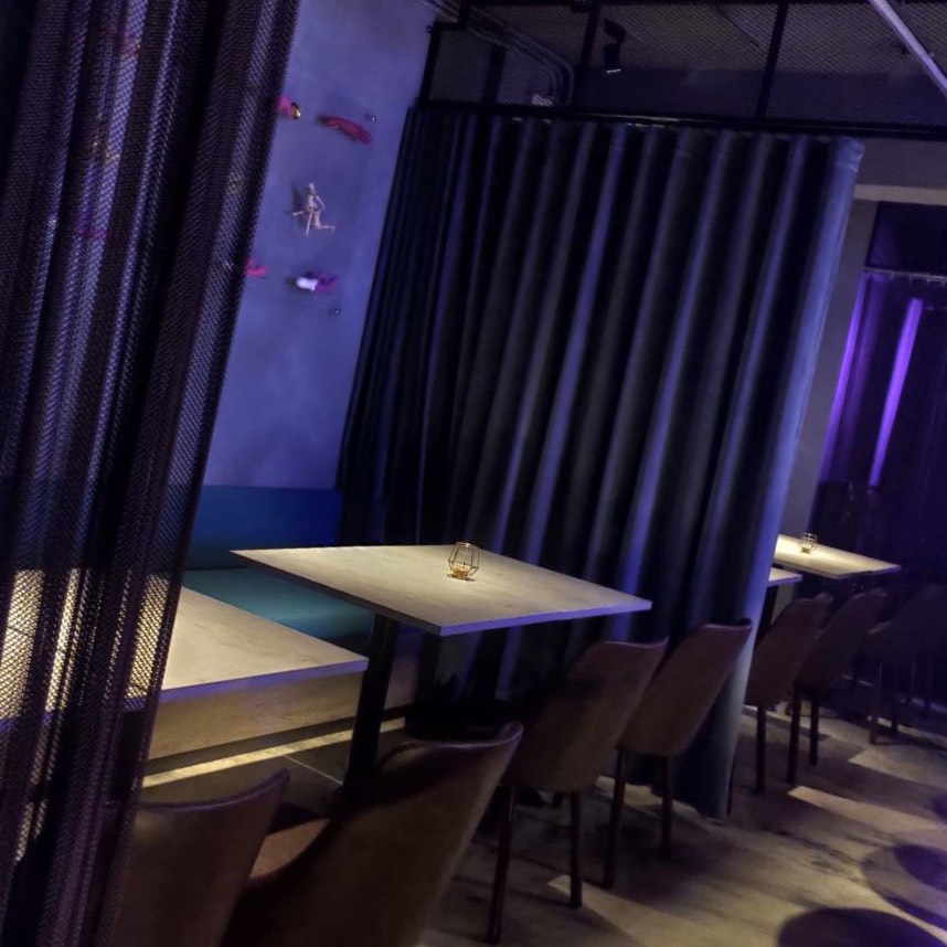 房間 餐酒館<span>The Room Bistro</span>